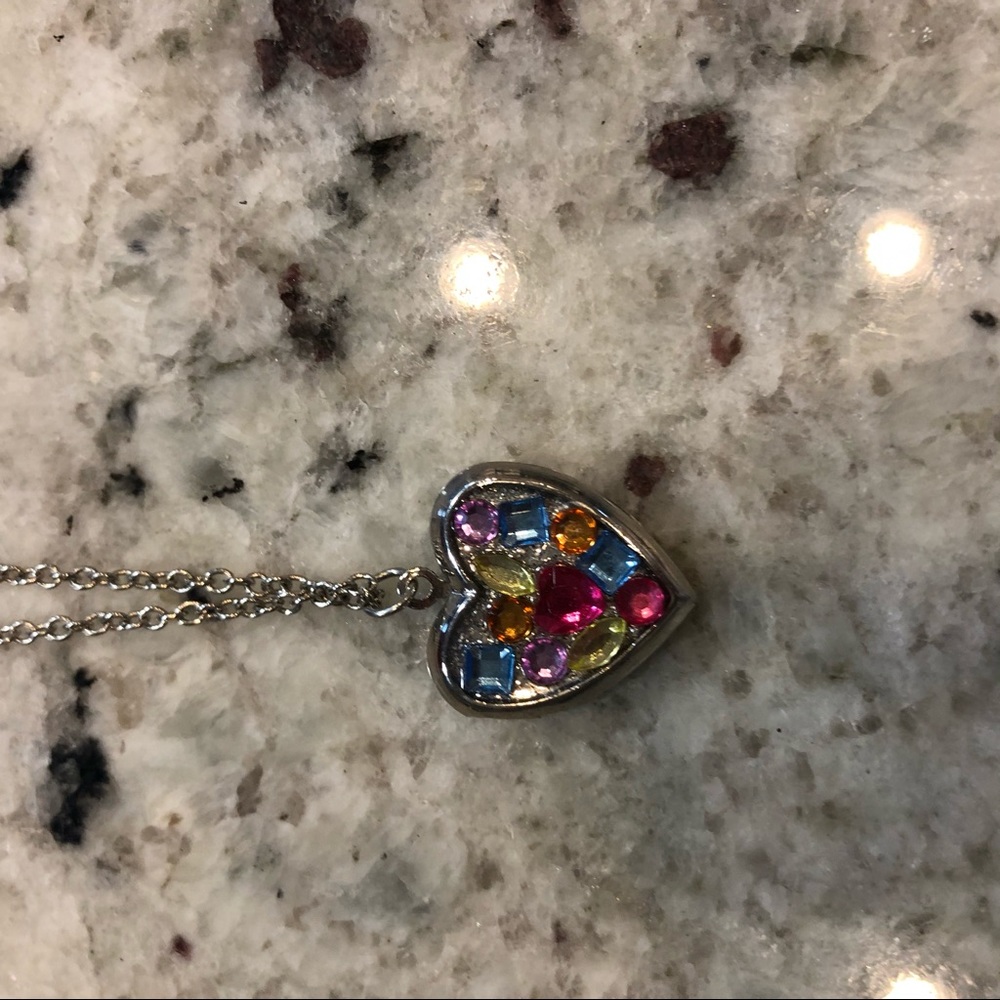 Heart locket